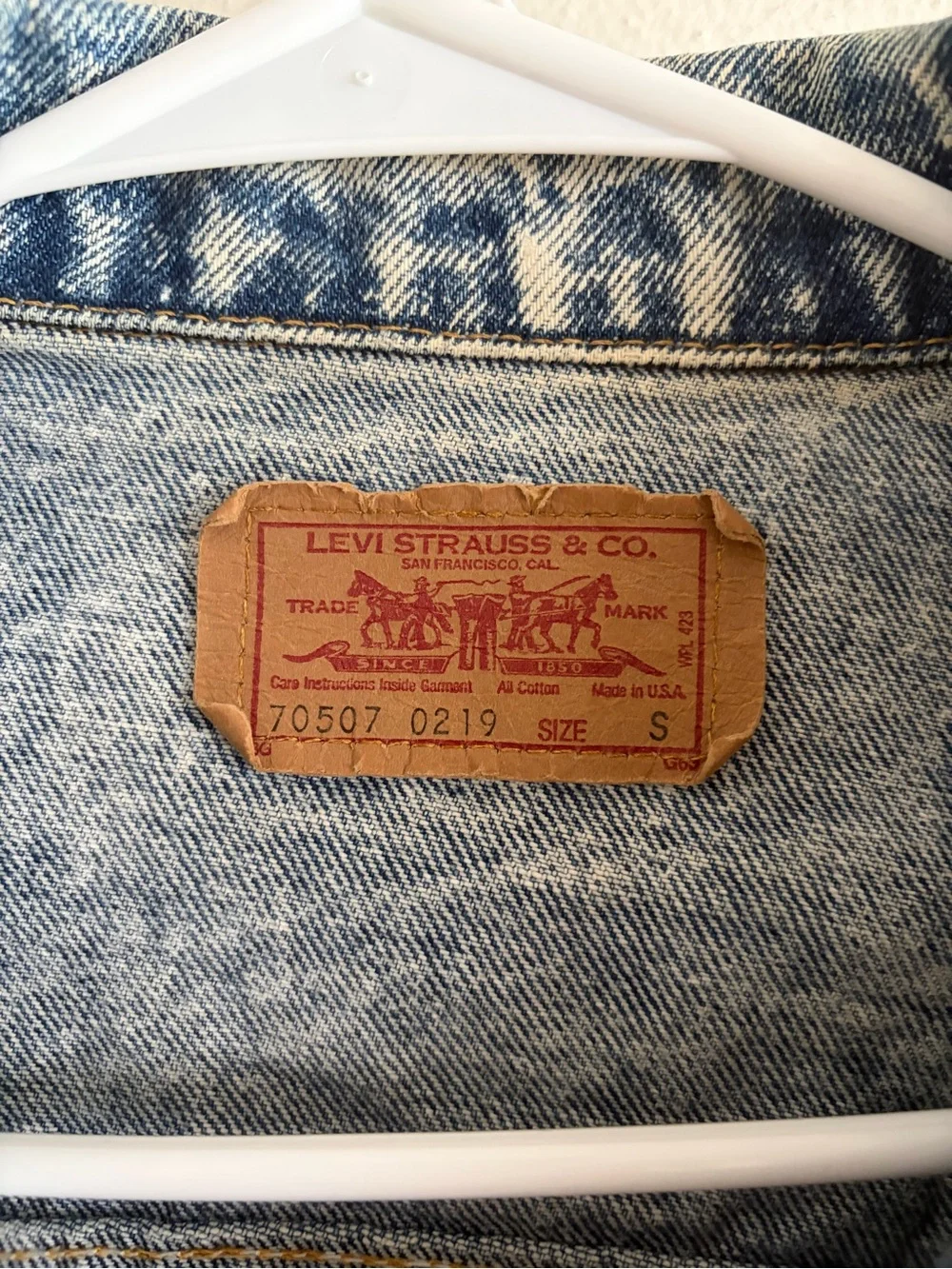 Levi's Vintage Acid Wash Blue Denim Trucker Jacket 70507 0219